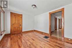 33 RICH Avenue Unit# Upper Cambridge