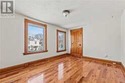 33 RICH Avenue Unit# Upper Cambridge