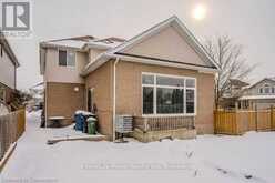 18 BEAVER MEADOW Drive Guelph