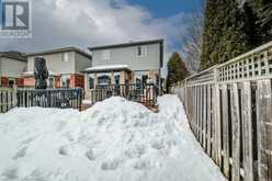 33 HENDERSON Drive Guelph