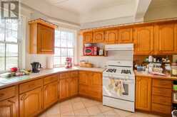 21871 VICTORIA ROAD Thamesville