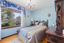 4664 Howard AVENUE Windsor