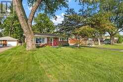 3574 WOODLAND Windsor