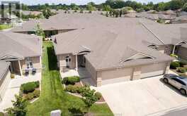 6088 LIVINGSTONE Windsor