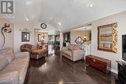 4300 GOLFCOURSE CRESCENT Windsor