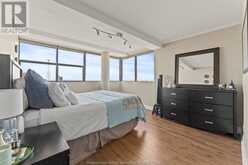 515 Riverside DRIVE West Unit# 1607 Windsor