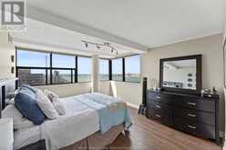 515 Riverside DRIVE West Unit# 1607 Windsor