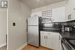 515 Riverside DRIVE West Unit# 1607 Windsor