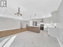 2572 MAYFAIR LaSalle