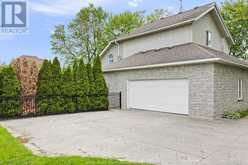 552 Old Tecumseh ROAD Lakeshore