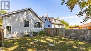 377 John B AVENUE Windsor