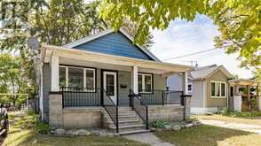 377 John B AVENUE Windsor