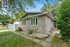 10240 EASTCOURT DRIVE Windsor