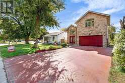 2393 FRANCOIS DRIVE Windsor