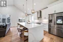 395 CASERTA CRESCENT Lakeshore