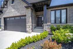 395 CASERTA CRESCENT Lakeshore