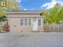 125 QUEENS AVENUE Leamington