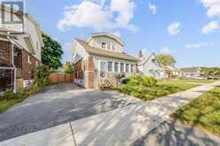 1637 FRANCOIS ROAD Windsor