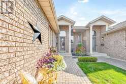 74 THERESA TRAIL Leamington