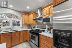 991 WOODLAND CRESCENT Lakeshore