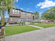 983 LAKESHORE PARK ROAD Lakeshore