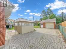 2485 Dominion BOULEVARD Windsor