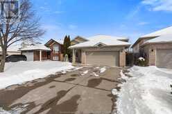 4652 HELSINKI CRESCENT Windsor