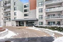 250 MANNING Unit# 207 Tecumseh