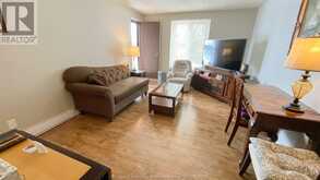 6568 THORNBERRY Windsor