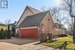 3404 VICTORIA BOULEVARD Windsor