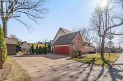 3404 VICTORIA BOULEVARD Windsor