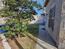 221 WOOLWICH Street Guelph