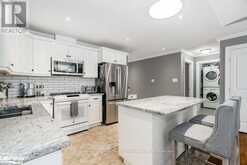 187 GREENWAY DRIVE Wasaga Beach