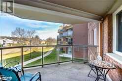 204 - 11 BECK BOULEVARD Penetanguishene