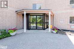 205 - 4 BECK BOULEVARD Penetanguishene