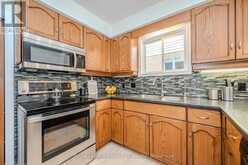 6 WHITE PINE WAY Guelph