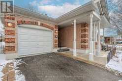 6 WHITE PINE WAY Guelph