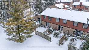 31 - 539 WILLOW ROAD Guelph