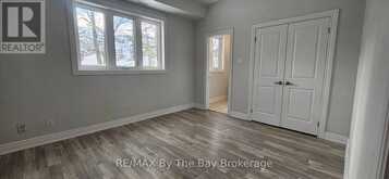 UNIT B - 10 ELM DRIVE Wasaga Beach