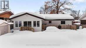 11 PAYETTE DRIVE Penetanguishene