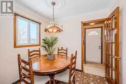 17 APPLEWOOD CRESCENT Guelph