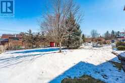 17 APPLEWOOD CRESCENT Guelph