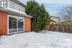 15 CAMM CRESCENT Guelph