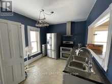 39 A POYNTZ STREET Penetanguishene