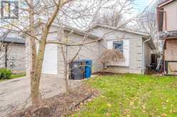 300 AUDEN ROAD Guelph