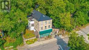 216 BARDEN STREET Guelph/Eramosa