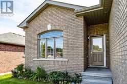 8 BEAUSOLEIL DRIVE Penetanguishene