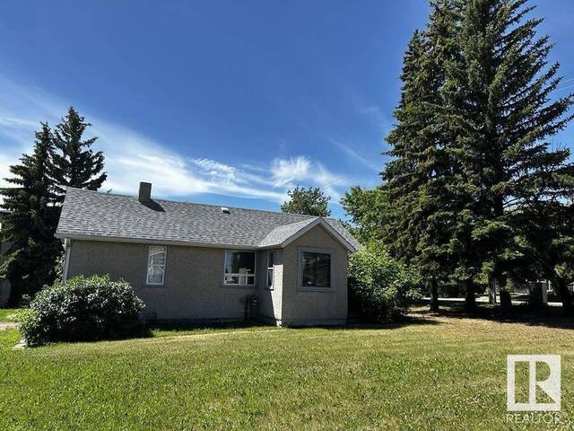 5343 57 Avenue AV Ponoka