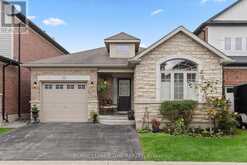 11 - 77 AVERY CRESCENT St. Catherines