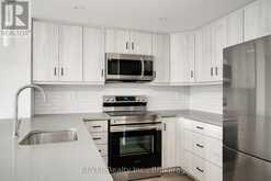 309 - 3998 VICTORIA AVENUE Lincoln